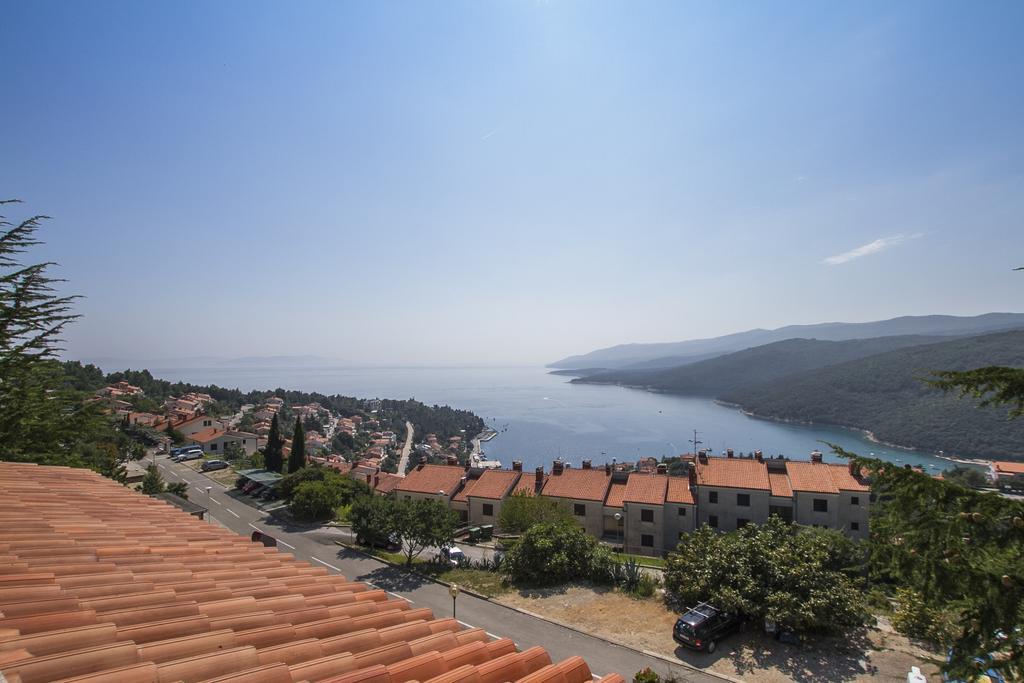 Apartments Emilia ราบัซ ภายนอก รูปภาพ